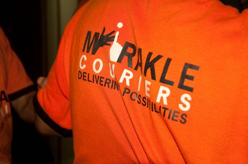 The fascinating story of a courier company run by deaf people!