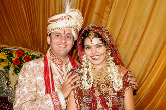 Himanshu Bhatnagar with his wife, Nidhi