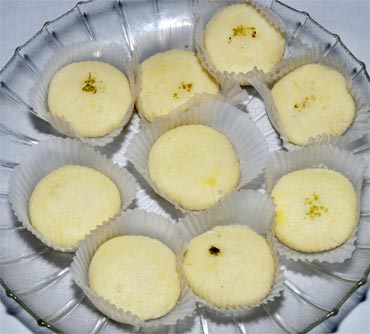 Check out! Durga Puja 2011 special recipes - Rediff Getahead