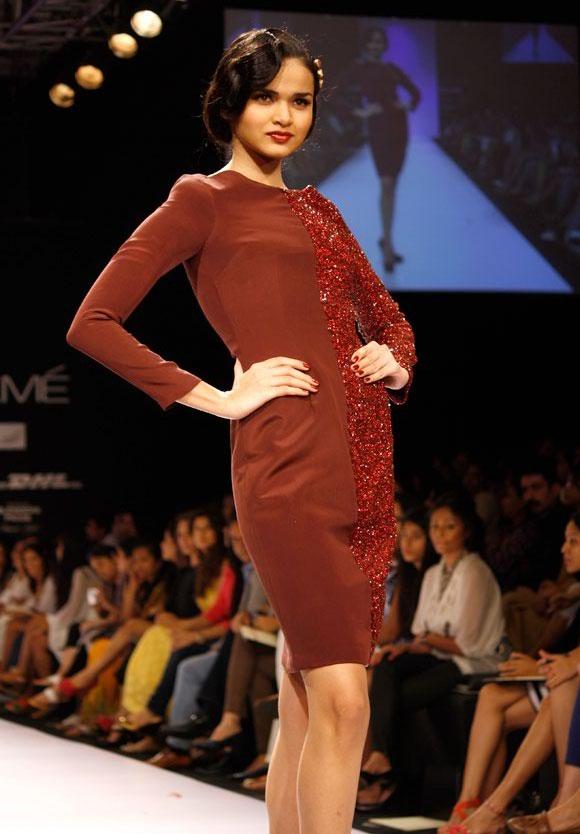 A model showcases a Pernia Qureshi creation