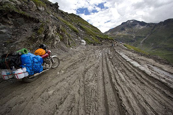 Riding solo to Ladakh's Chang pa nomads