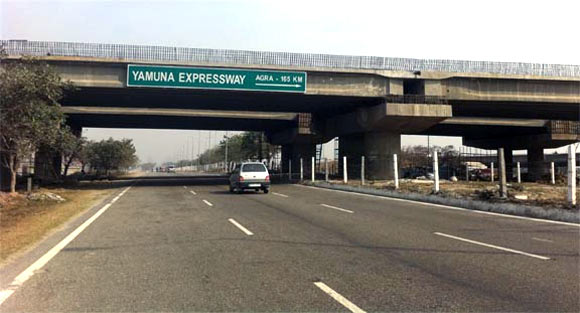 5 reasons you shouldn't invest along the Yamuna Expressway