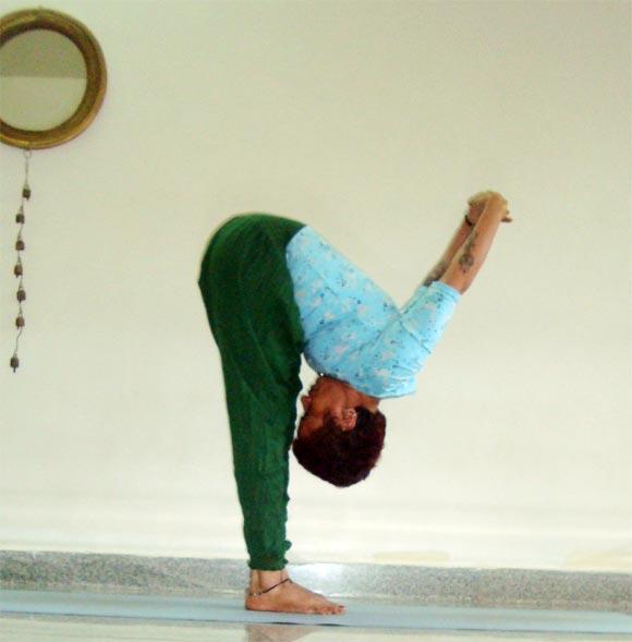 Uttanasana