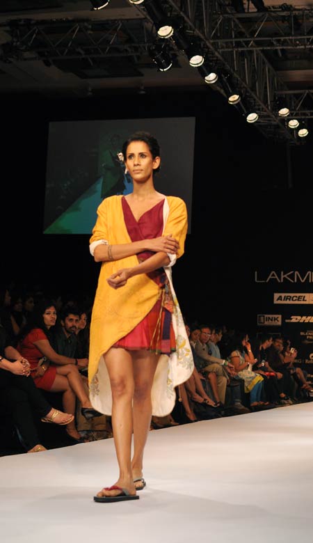 IN PICS: Bengal in all its splendour at LFW