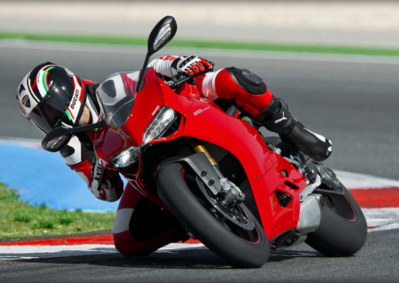 IN PICS: The STUNNING Ducati 1199 Panigale