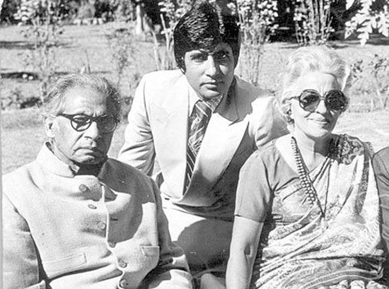 A dated photograph of Amitabh Bachchan with parents Harivansh Rai and Teji Bachchan
