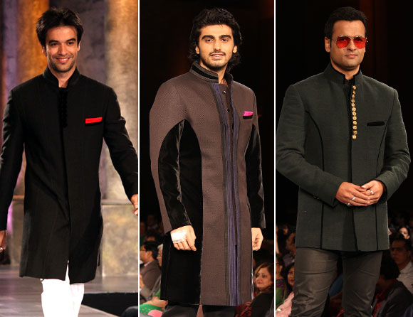 (L-R) Punit Malhotra, Arjun Kapoor and Rohit Roy for Manish Malhotra