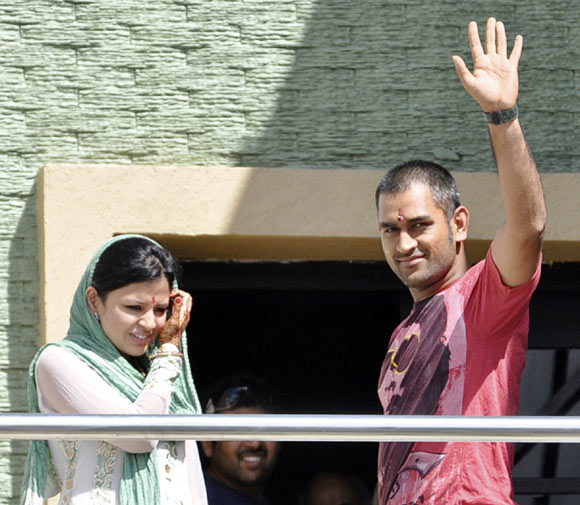 Sakshi Dhoni with MS