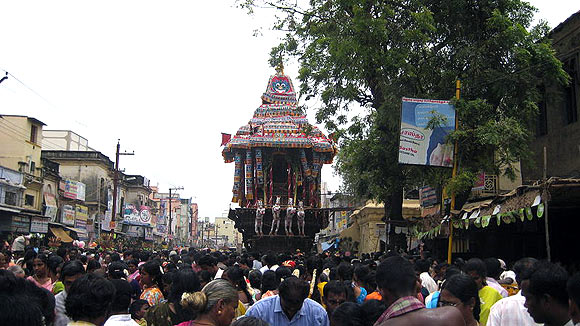 TherTiruvizha (a chariot festival) at Madurai is a part of Chitirai Tiruvizha
