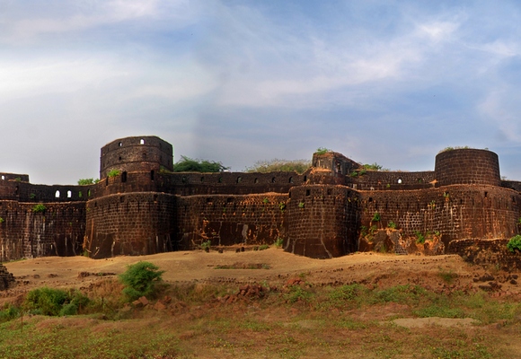 Vijayadurg Fort