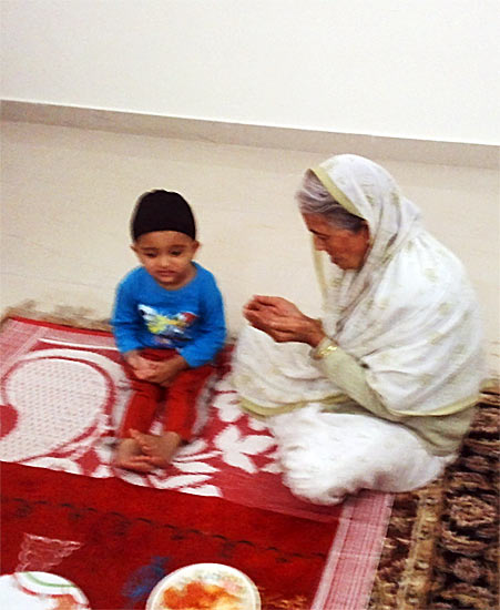 Mohammed Alman Mulk with Shahid's grandmother