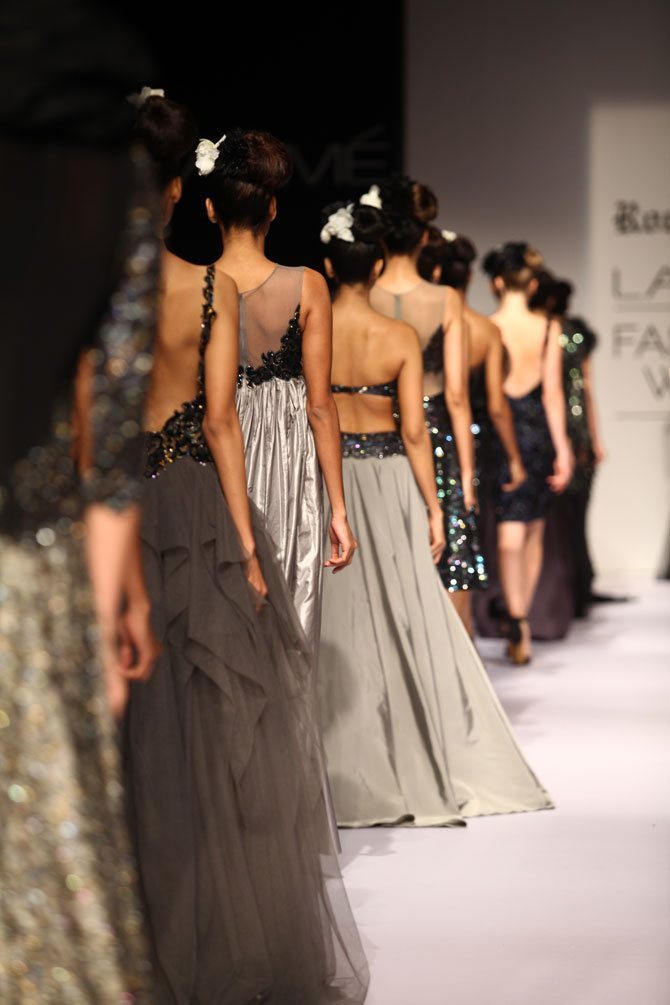 Glamorous in black: Ankita Shorey dazzles for Rocky S