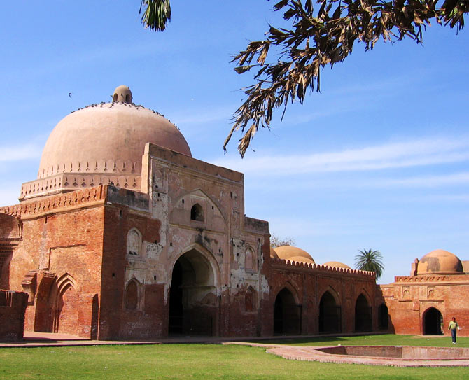 Babur built the Kabuli Bagh mosque (seen above) after defeating Ibraham Lodi in the first battle of Panipat.