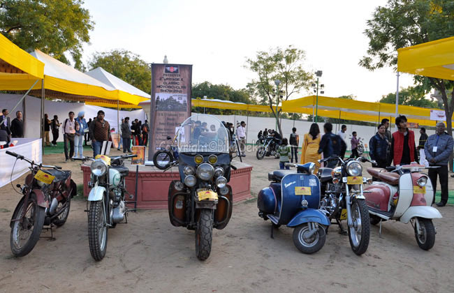 STUNNING PICS: Rare bikes at vintage motorcycle show