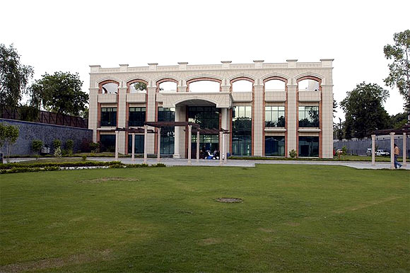 IIPM's Delhi campus