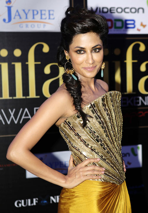 Arians like Chitrangada will have fame and fortune come their way, particularly towards the end of the year