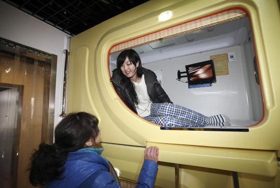 China's largest capsule hotel in Qingdao