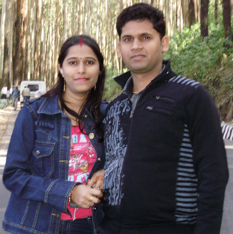 Ravi (right) with his wife Nitu