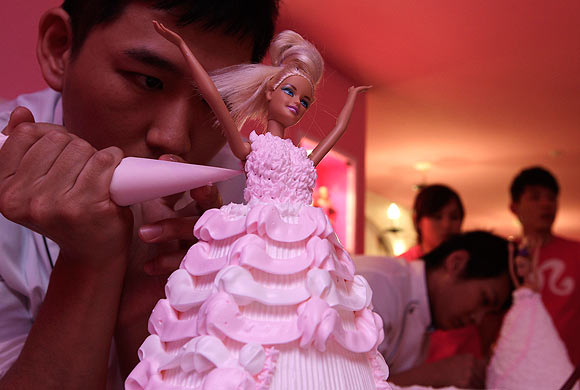 PHOTOS: World's first Barbie-themed restaurant