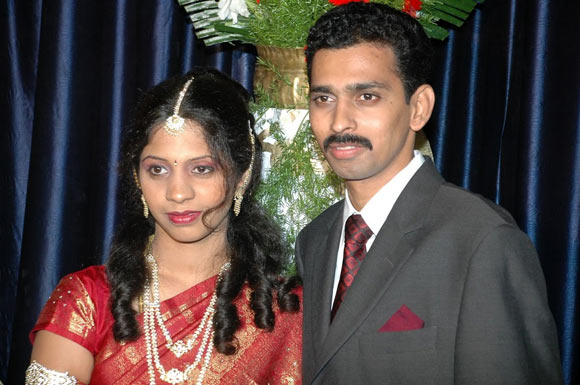 Raghuvir Jain with his wife Nandini