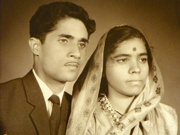 Vishwas Shinde with his wife Vijaya