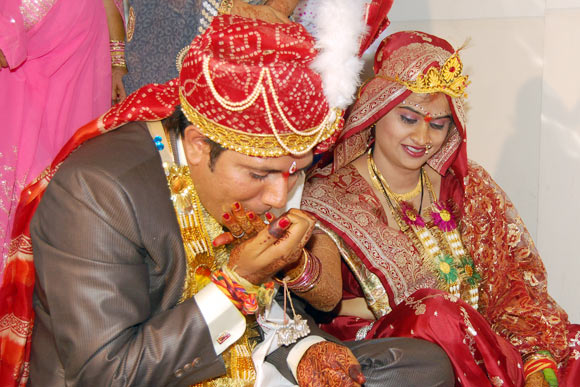 Gagan Dhundele with his wife Jaya Chheniya