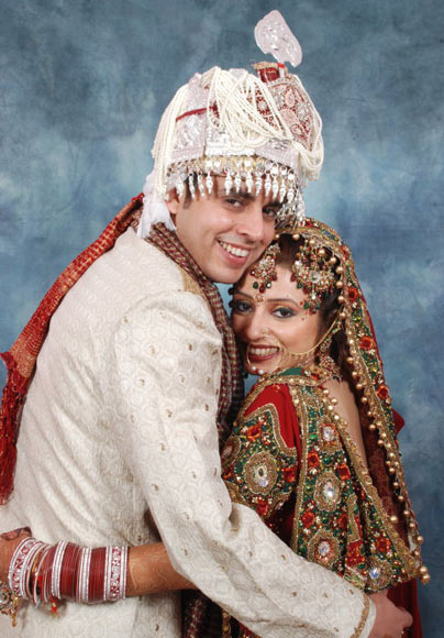 Akhil Micky Chadha with his wife Shruti