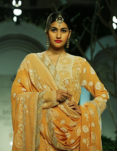 Anjali Lavania for Meera Muzaffar Ali