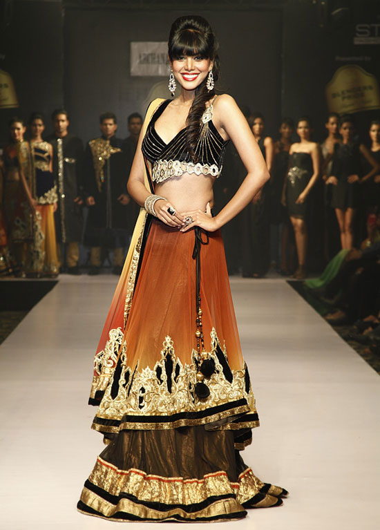 Former Miss India Natasha Suri walked for designer Archana Kochhar.