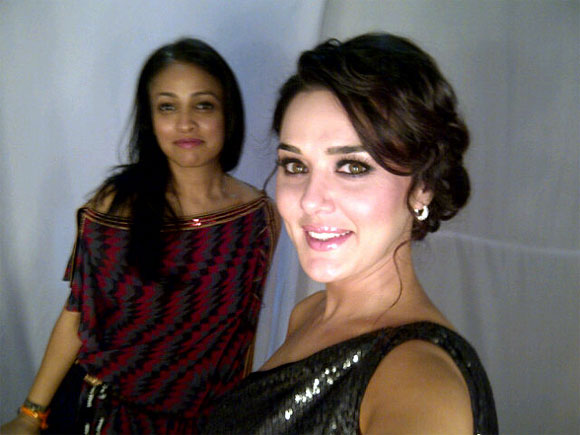 Preity Zinta tweeted a backstage picture with the designer Surily Goel
