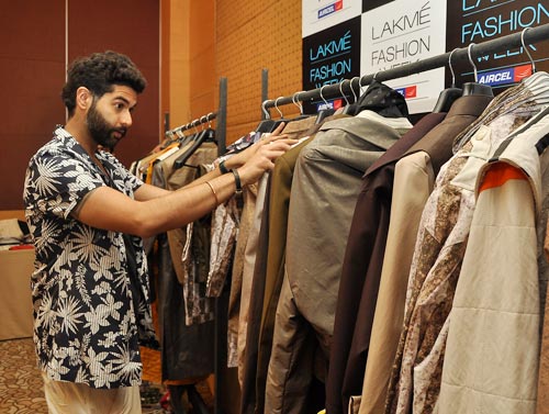 Kunal Rawal's lineup features contemporary fashion