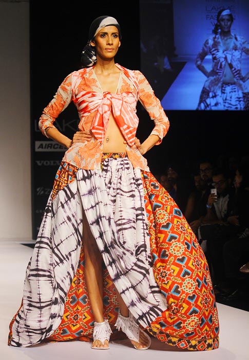 PICS: A riot of colours on the LFW runway - Rediff Getahead