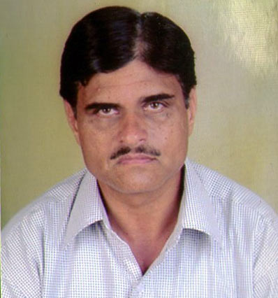 Prakhar's father Sudhir Sharma