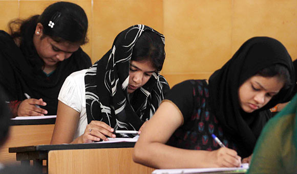 No 10th std exams for students with hijab: Karnataka