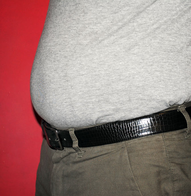 Wearing a tight belt can give you throat cancer