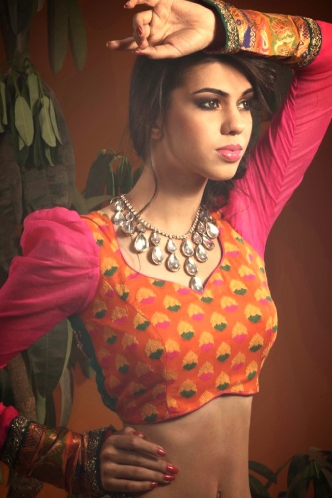 Short cholis in bright colours will make you stand out says Mrunal Yangad.