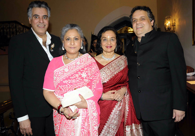 Jaya Bachchan and Asha Parekh with Abu Jani and Sandeep Khosla