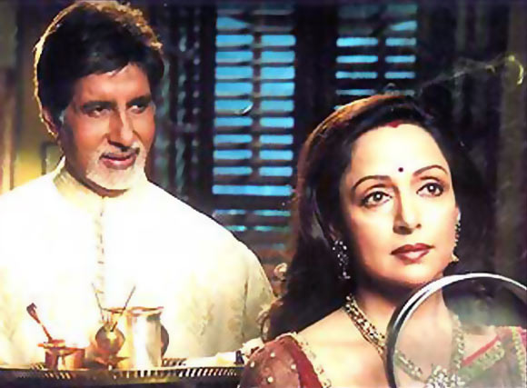 A scene from Baghban where Hema Malini's character fasts for her husband played by Amitabh Bachchan