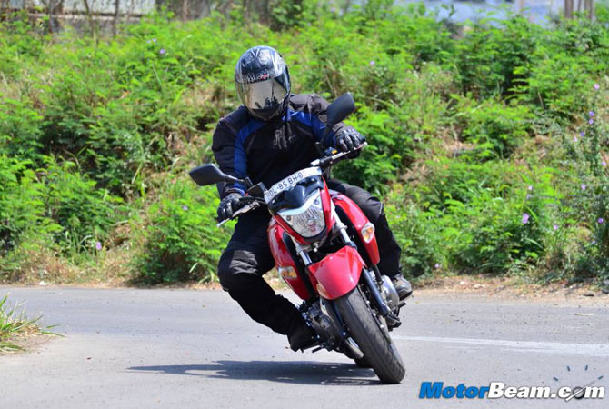 Can Suzuki Inazuma take on Ninja 250R, Honda CBR250R?