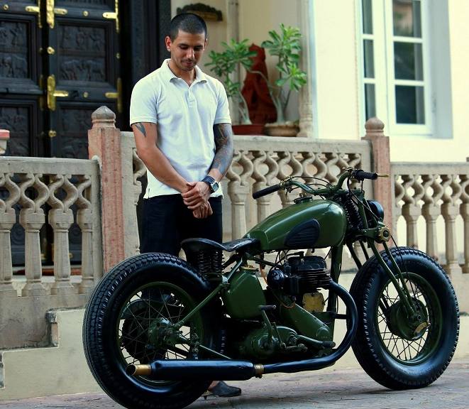 Vijay Singh Ajairajpura of Rajputana Custom Motorcycles with his custom-made bike Laado
