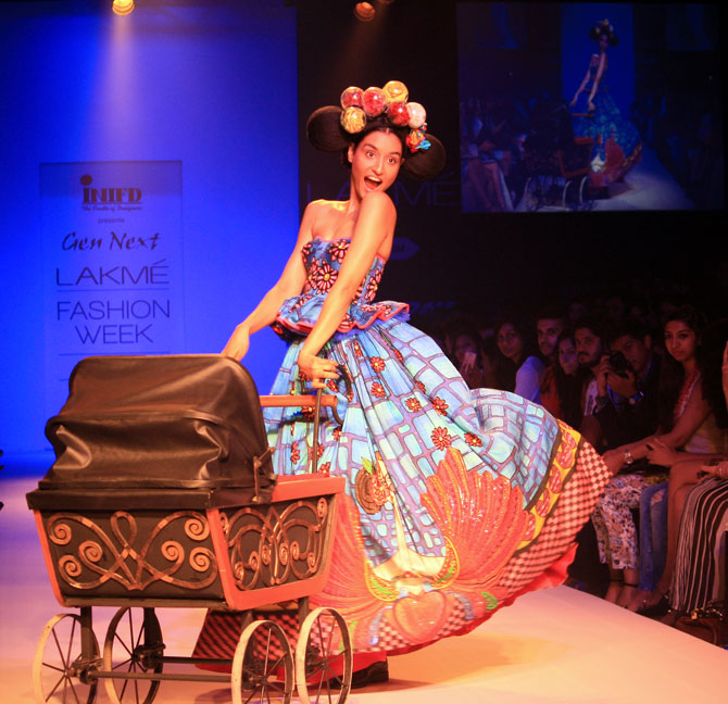 Model Kanishtha Dhankar in a Kristy De Cunha creation.