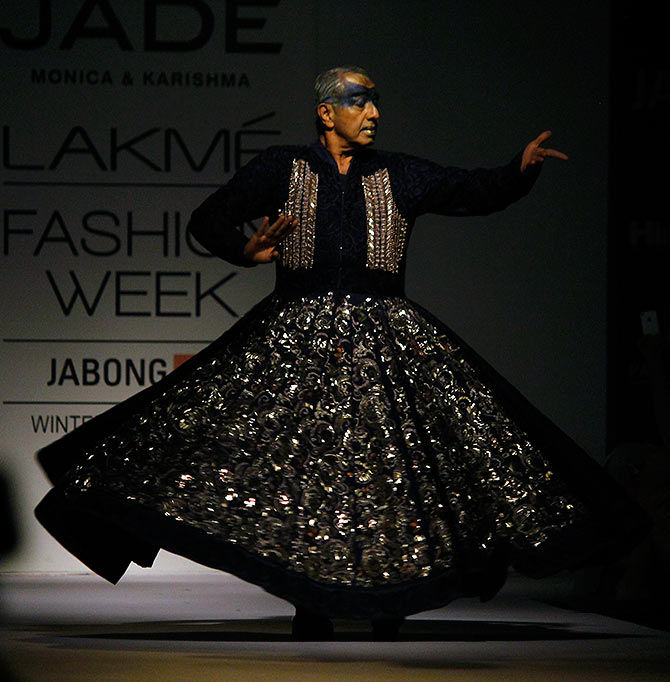Astad Deboo performs on the ramp at Lakme Fashion Week Winter/ Festive 2014.