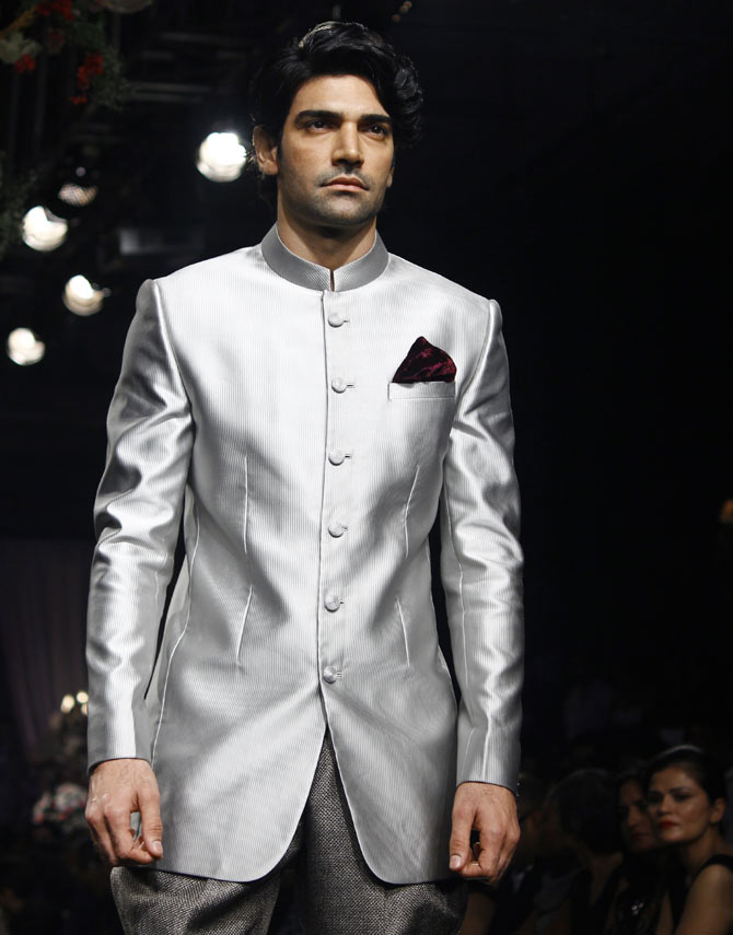 A model walks the ramp for Manish Malhotra