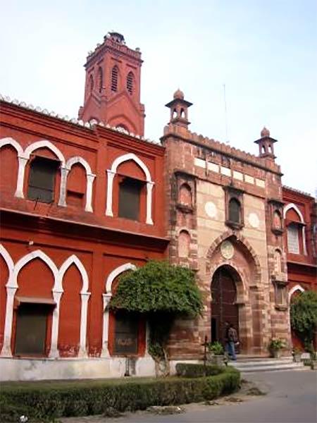 Aligarh Muslim University