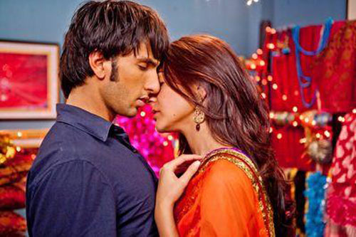 In Band Baaja Baarat, Anushka Sharma's character realises that she's in love with Ranveer Singh after they spend the night together