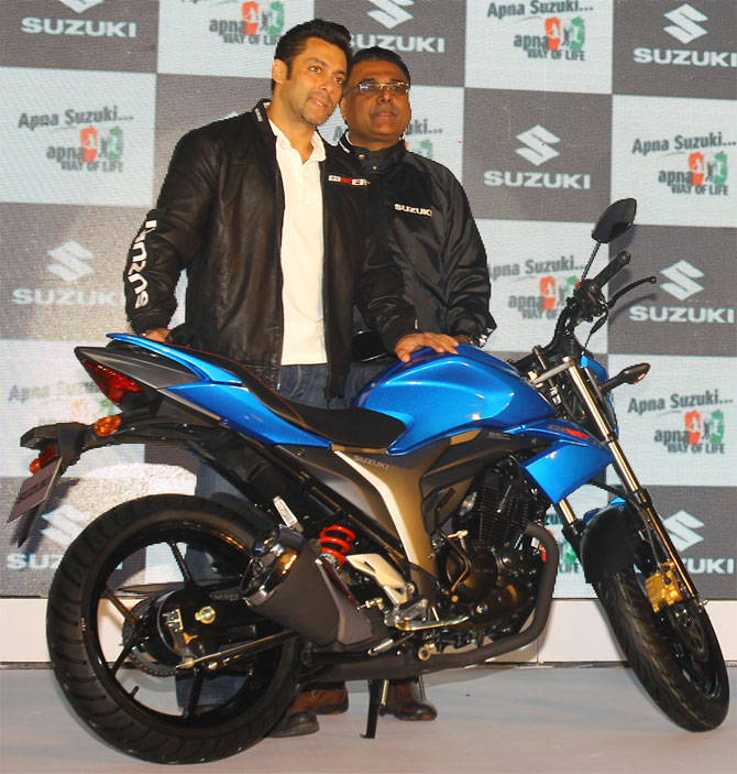 Salman Khan who launched the Gixxer couldn't keep his hands off it.
