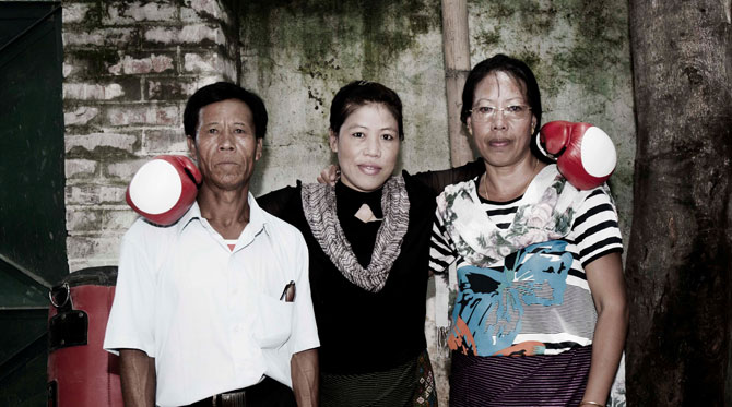 Mary Kom with her parents Mangte Tonpa Kom and Mangte Akham Kom in Meri Beti Meri Shakti