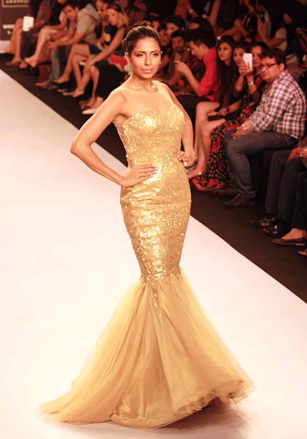 Model Candice Pinto in a Jyotsna Tiwari creation