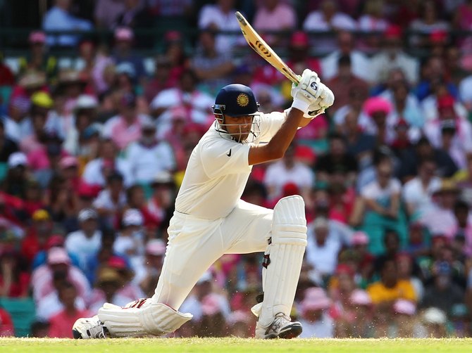 Rahul Dravid bats during day three of the Second Test Match between Australia and India at Sydney Cricket Ground in Sydney, Australia.