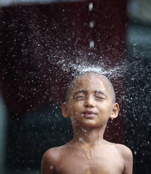 Fear of water is hydrophobia. But what is the fear of bathing called? Read on :)